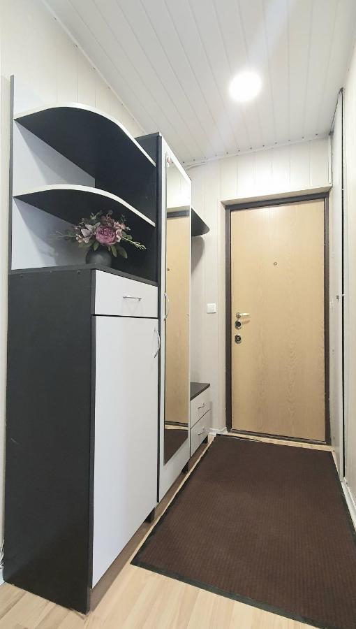 Krymo G. Lovely 2 Flat In Siauliai, Near Akropolis Апартаменты *
